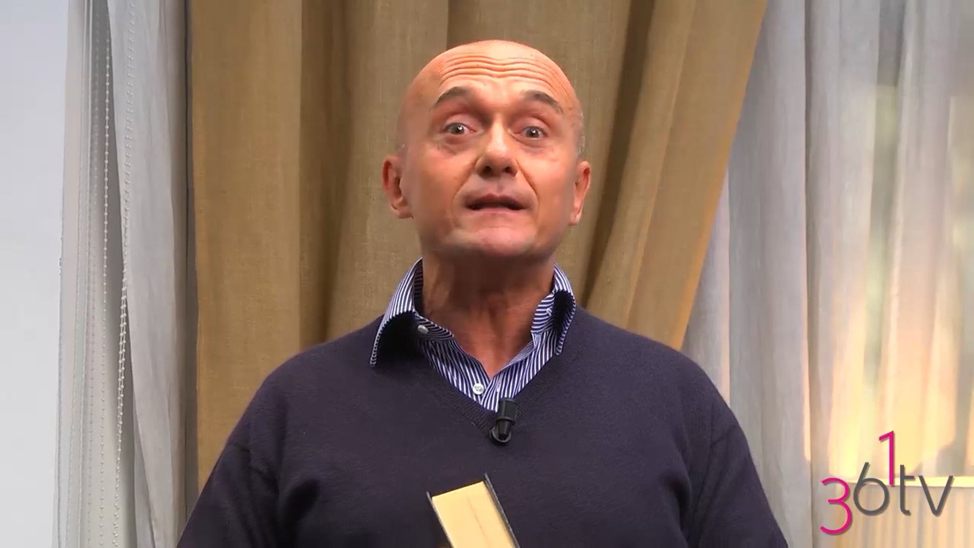 S01E010 - Casa Signorini