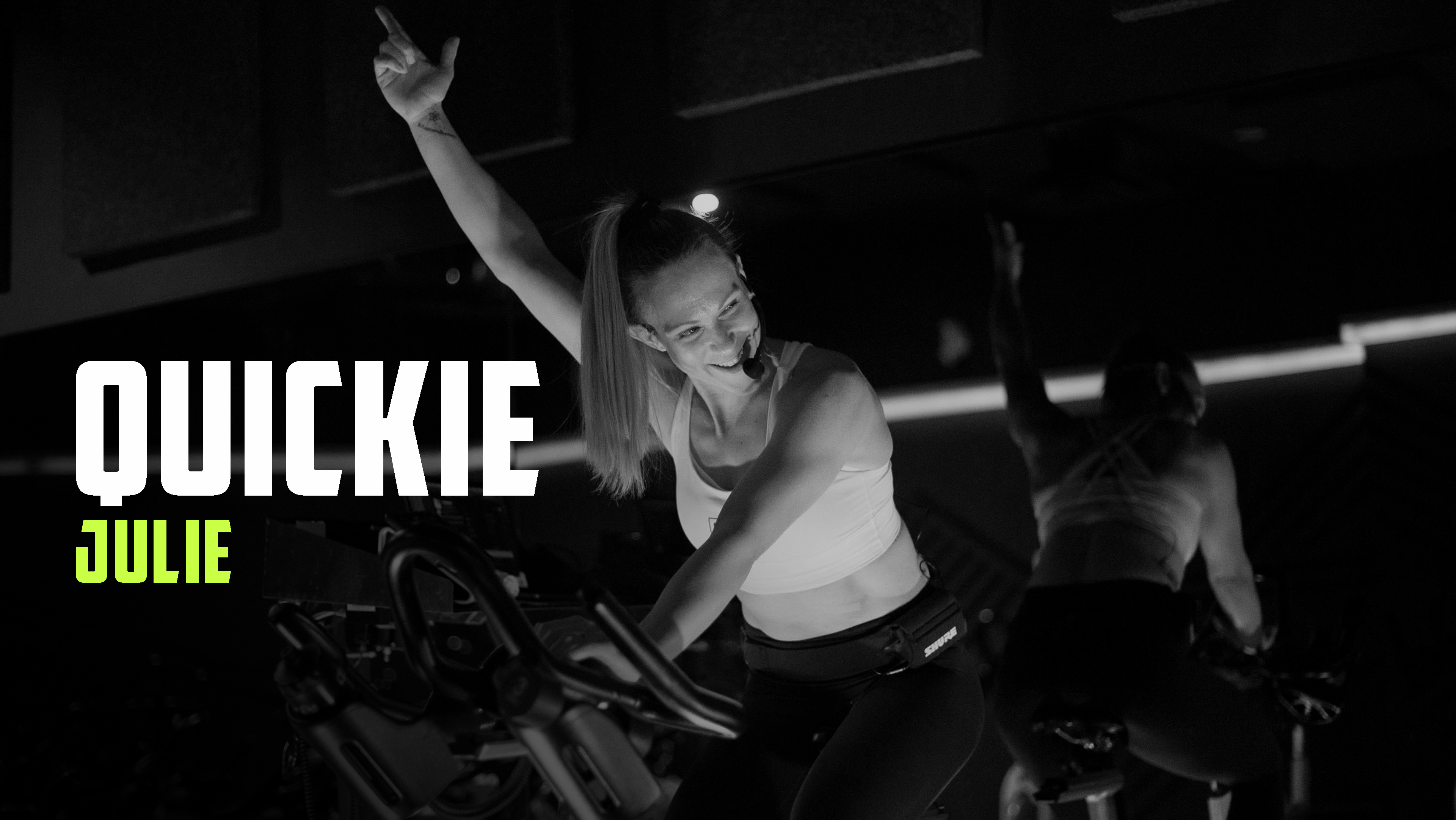 JULIE 32 | QUICKIE - GIRL BANDS