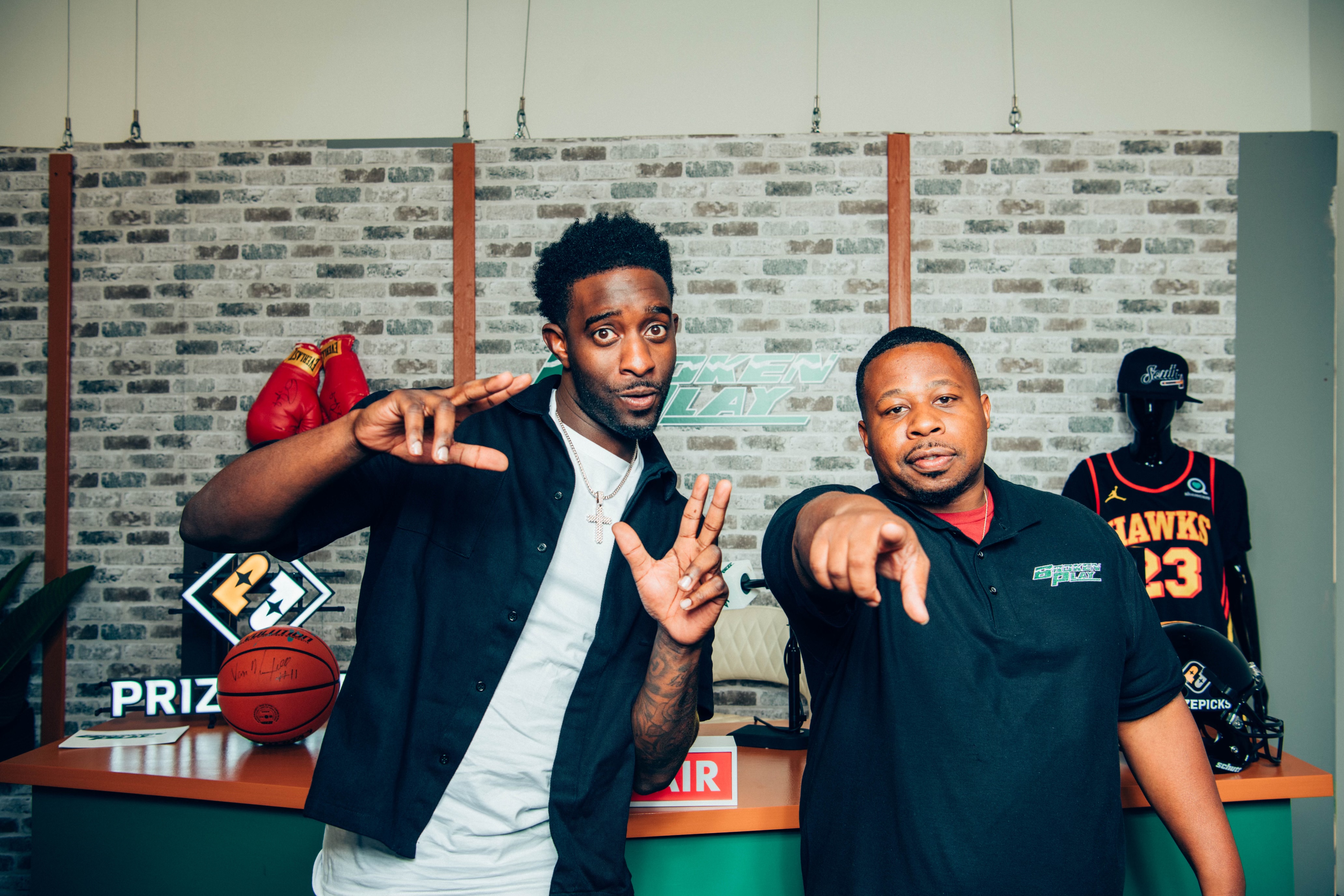 BROKEN PLAY | NAV GREENE FT DESI BANKS | S02 | EP10 | 11.12.23