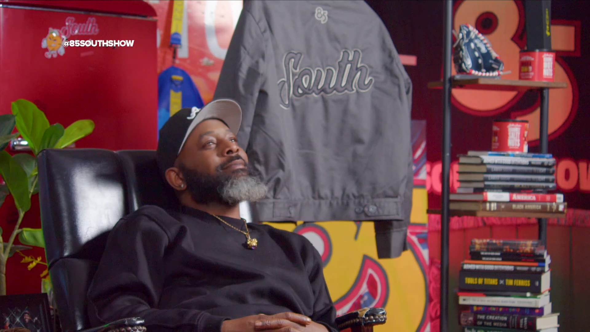 THE FAMILY TREE SHORTS: KARLOS TELLS STORY ABOUT HIS UNCLES VAN