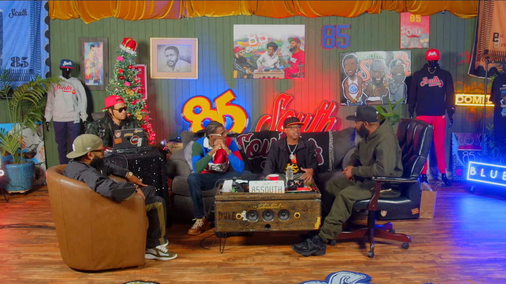 SHORTS | MONEY B | THE HUMPTY DANCE