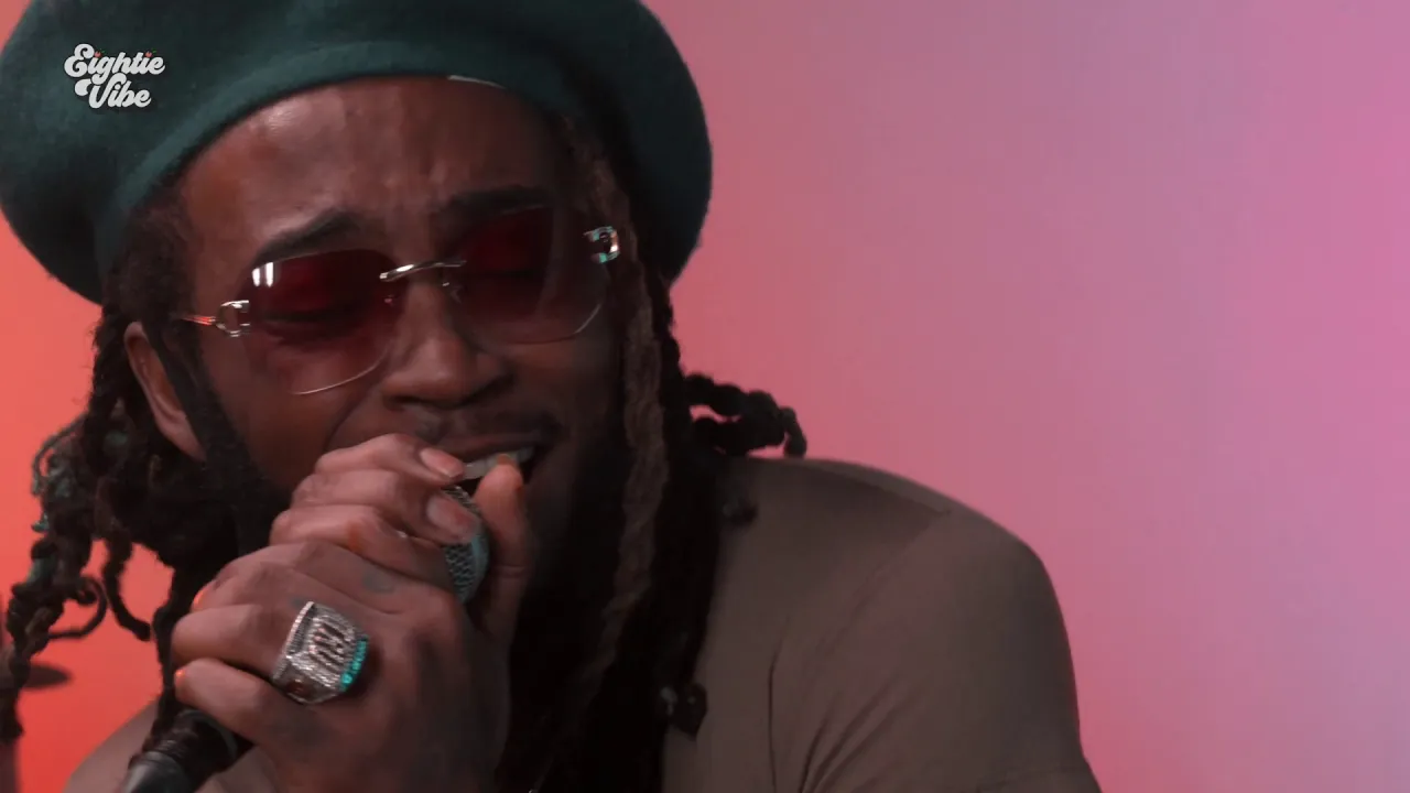 Skooly - Soul Search (Live) _ Eighty Vibe