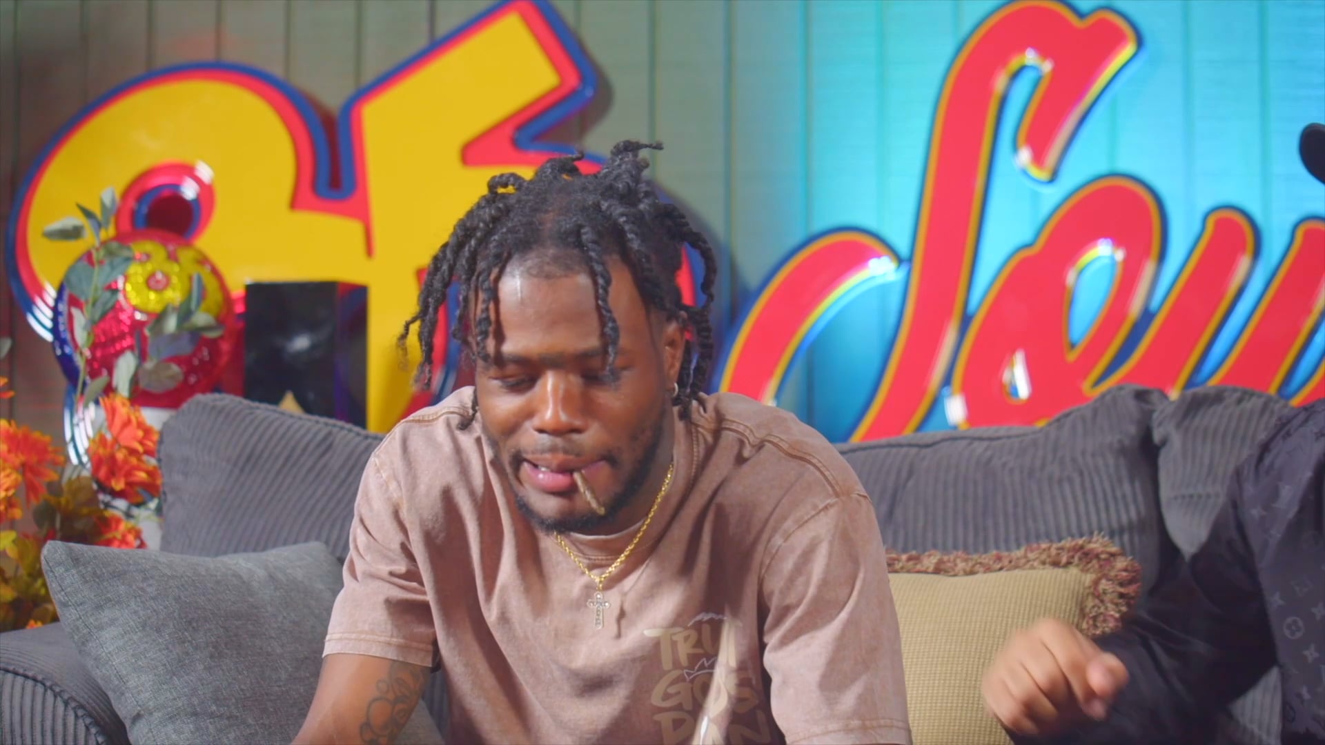 SHORTS | N**** YOU DO MARKERS?