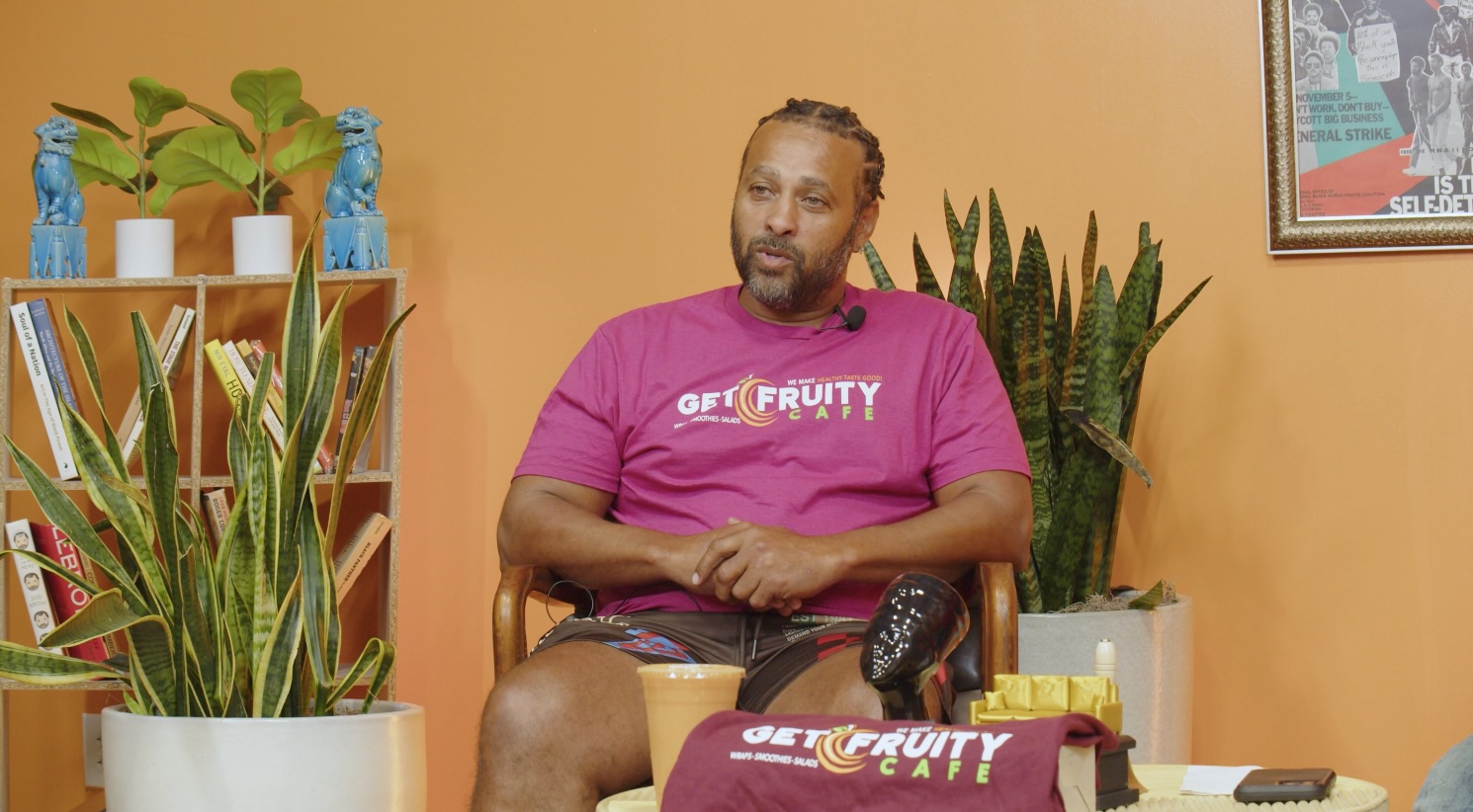 GET FRUITY CAFE | BLACK MARKET