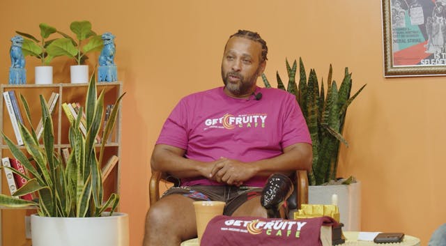 GET FRUITY CAFE | BLACK MARKET