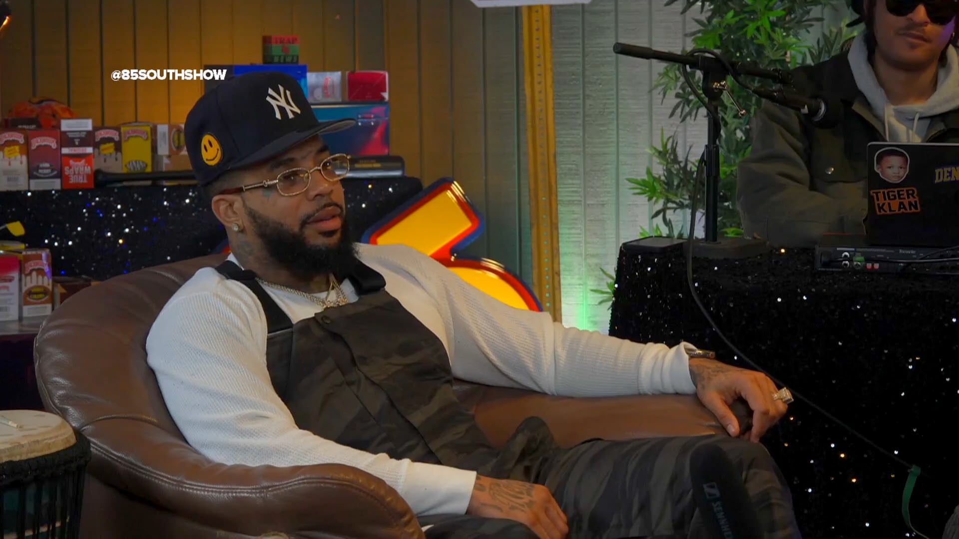 SHORTS | COMMERCIAL AUDITIONS | BRIAN SIMPSON