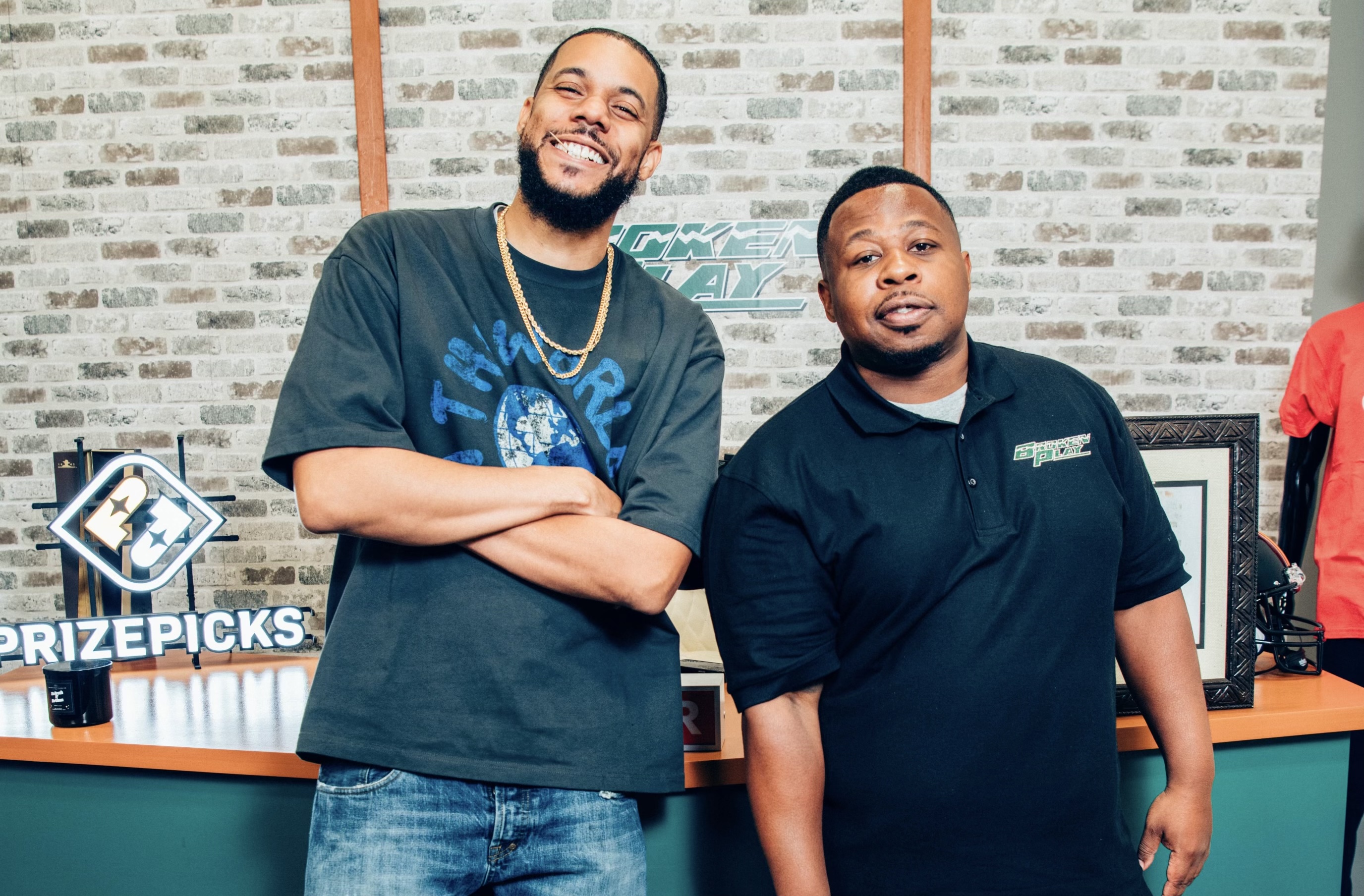 BROKEN PLAY | NAV GREENE FT CLAYTON ENGLISH | S02 | EP04 | 10.01.23