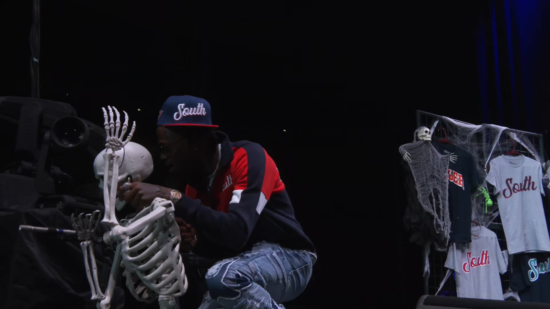 SHORTS  | FLIP PHONE FREESTYLE | THE HALLOWEEN SPECIAL