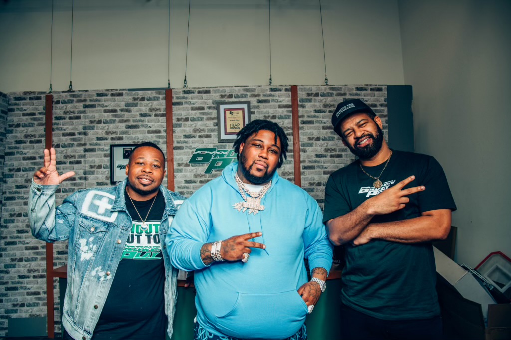 Broken Play | Navv Greene Ft Eddie Valero | S02 | | EP28 | 05.08.24