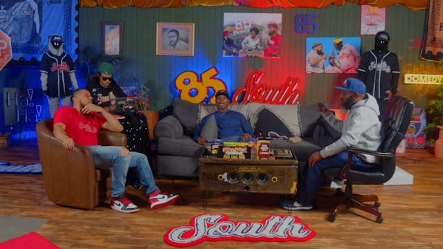 SHORTS | TONY ROBERTS CATCHES A CONTA...