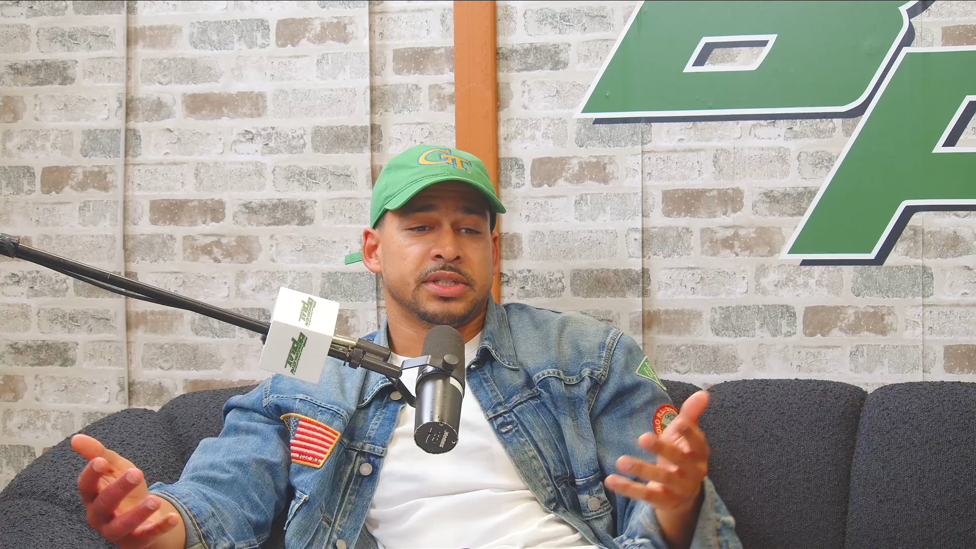 BROKEN PLAY SHORTS: REFS HELPING PAT MAHOMES