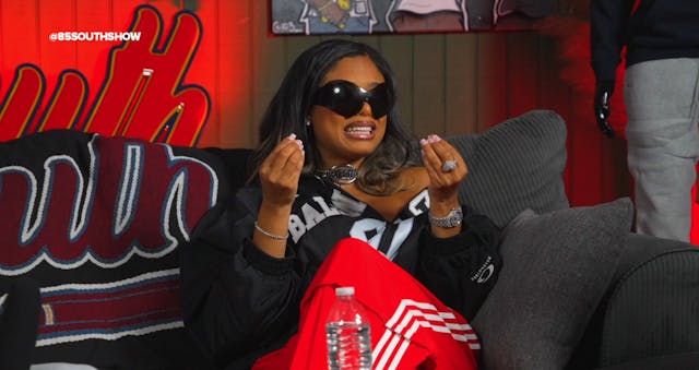 LADY LONDON IN THE TRAP | 85 SOUTH SH...