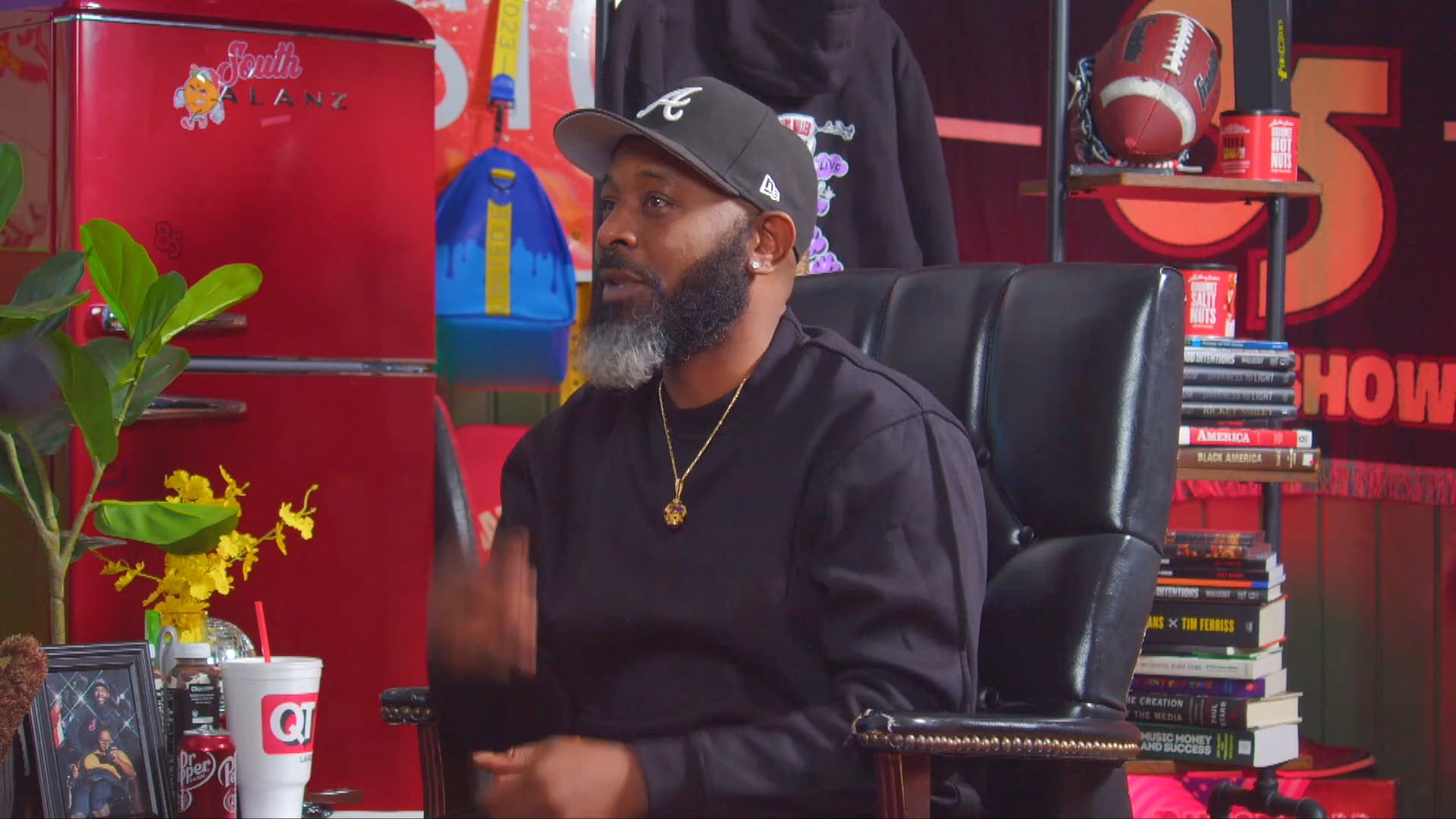 ESTELLE SHORTS: GOSPEL SONGS ON THE RADIO