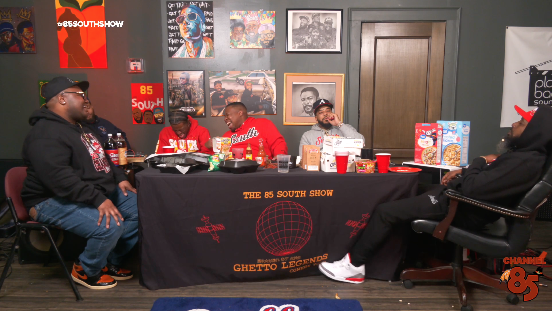 BLACKGIVING IN THE TRAP | THE 85 SOUTH SHOW PODCAST | 11.24.22