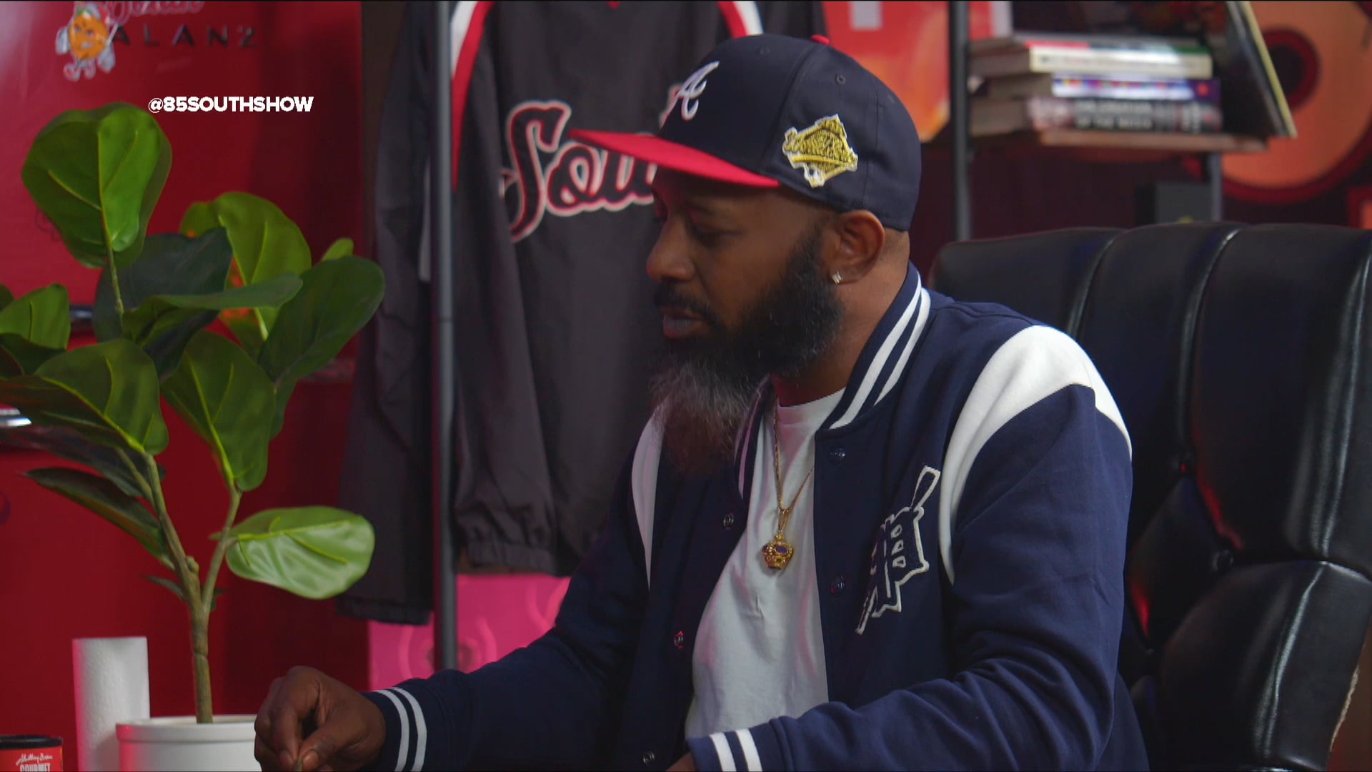 THE DEPORTATION SHORTS: WHITE WOMEN LOVING BLACK MEN