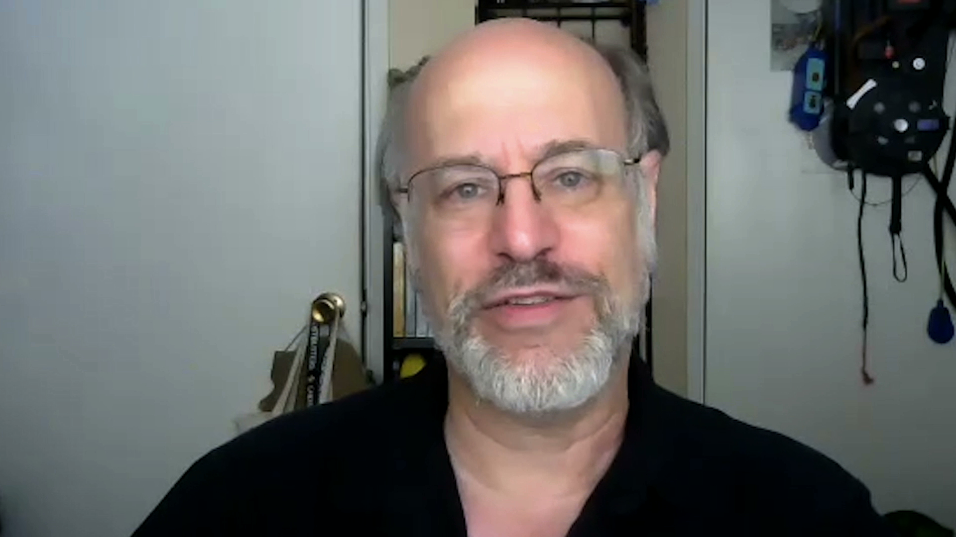 "Interview with Ghost Expert Loyd Auerbach" (The Haunted Bay Episode 305)