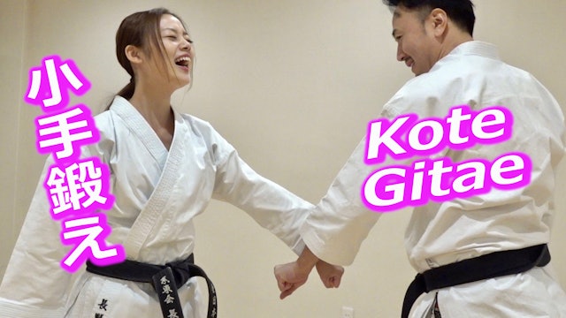 This is Kote Gitae of Okinawa Gojyu-ryu Karate.  Intolerable  pain!