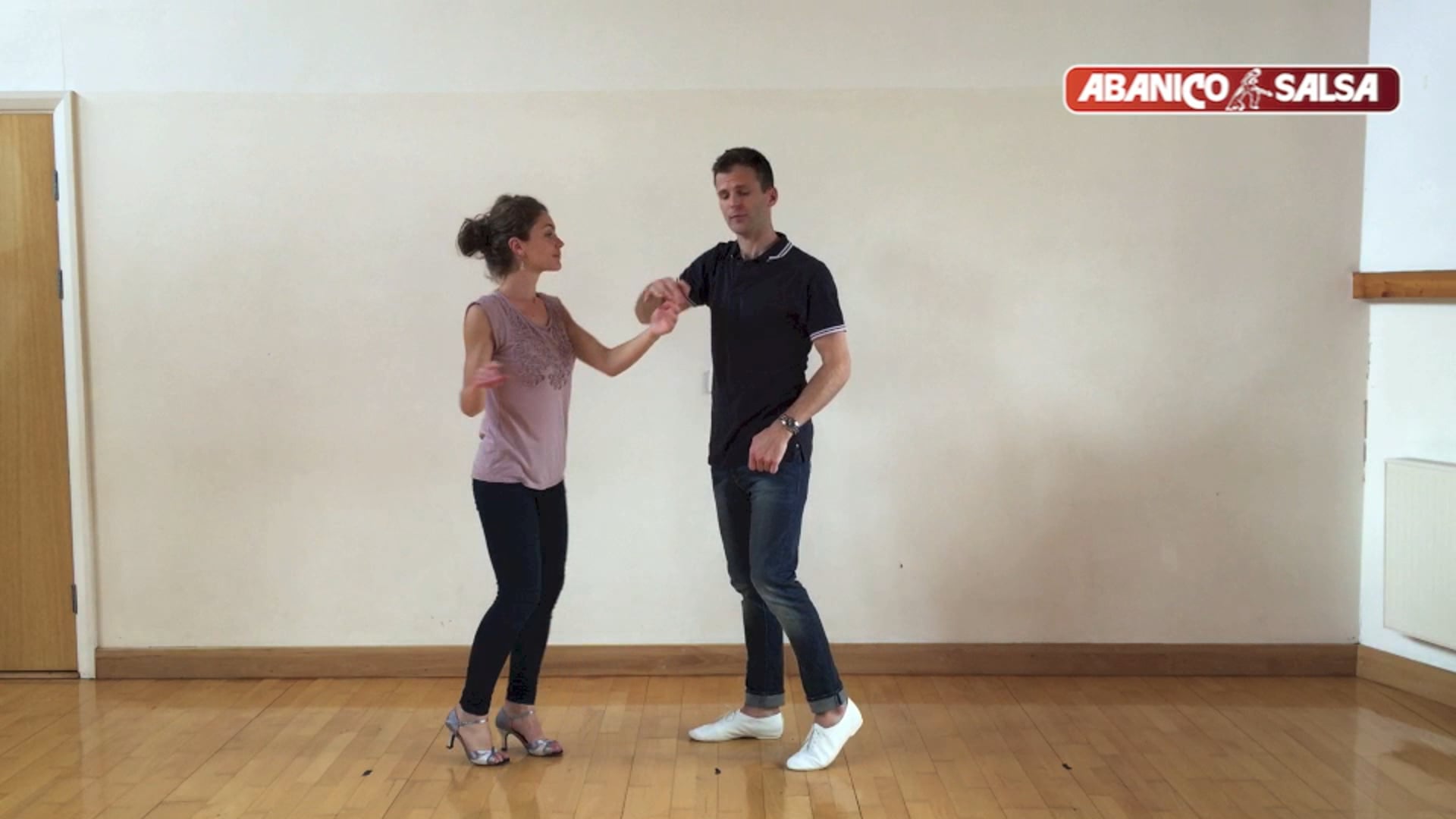 053 - Salsa - Intermediate level