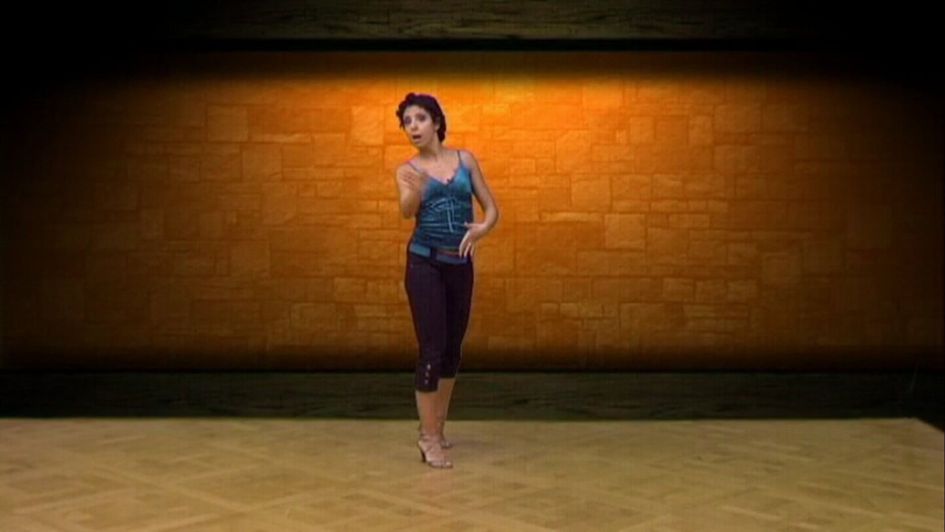 305 - Susana Montero Ladies' Styling 3 - 9. Shine no.4