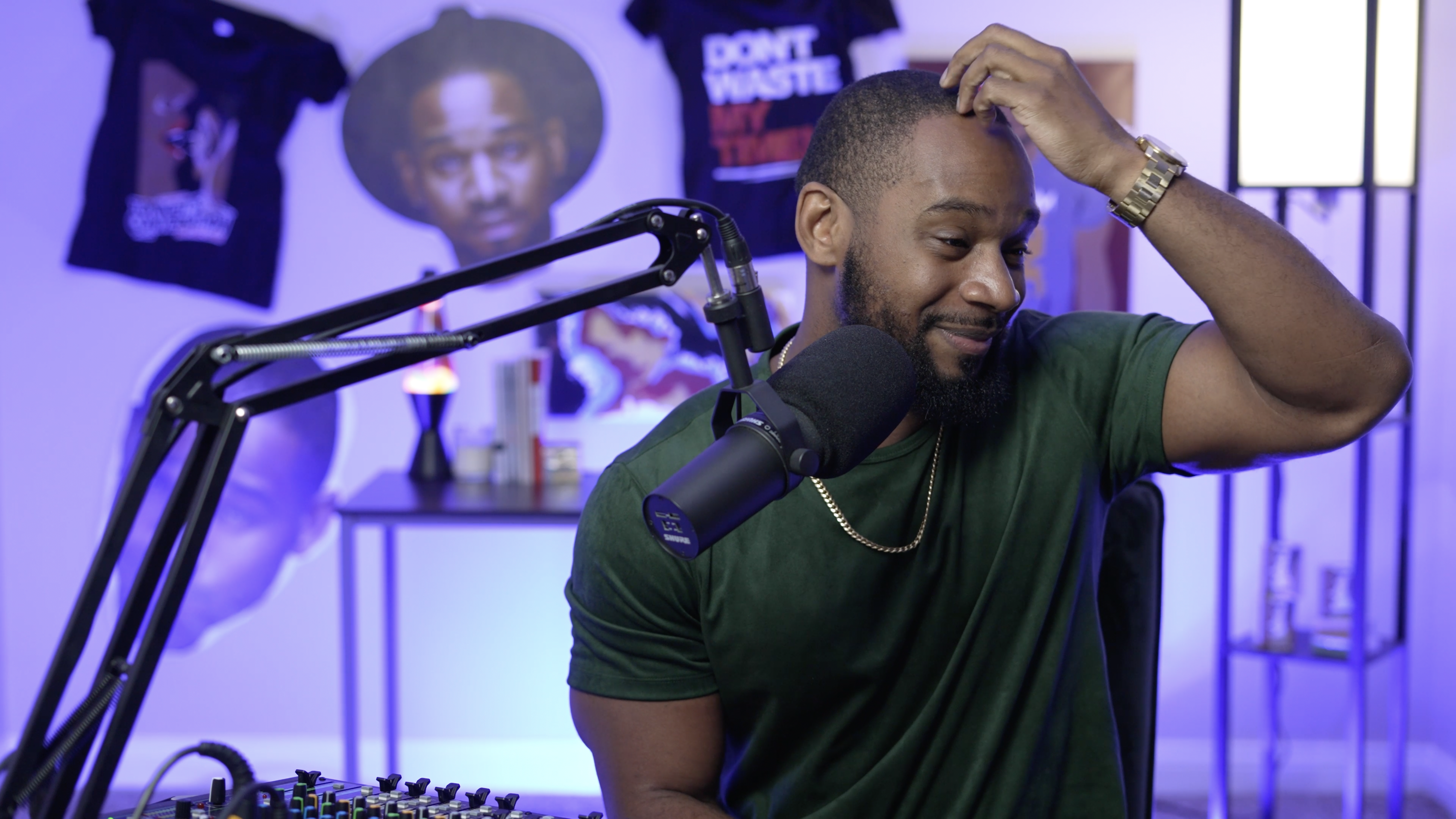 "My friends with benefits doesn't want a relationship, but I do"