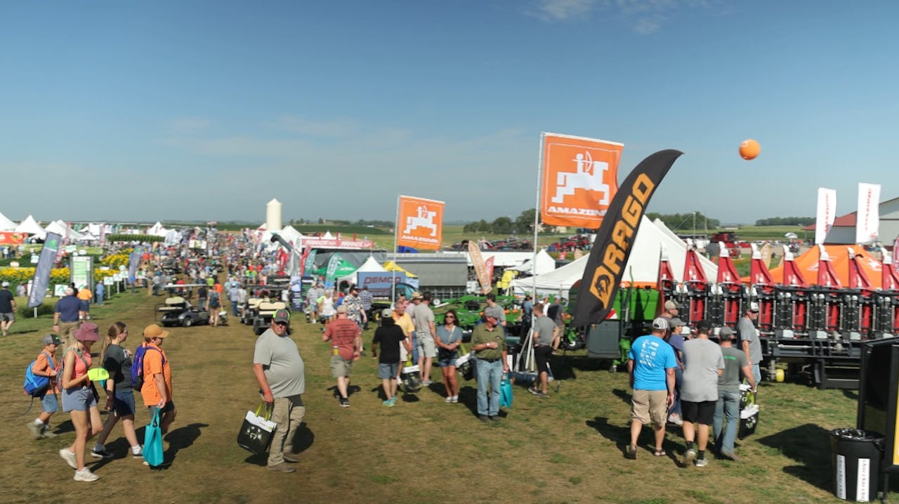 LIVE from Ag PhD Field Day in South Dakota WAG In Focus 7/27/23 AcresTV