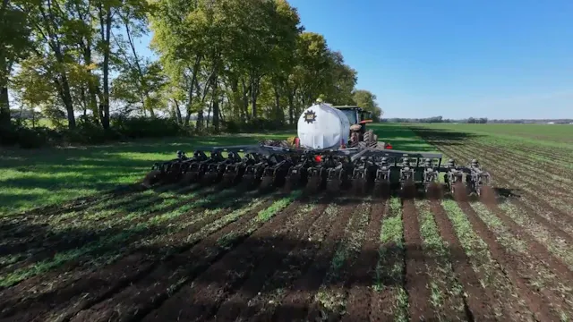 16-Row Liquid SoilWarrior in Cover Cr...