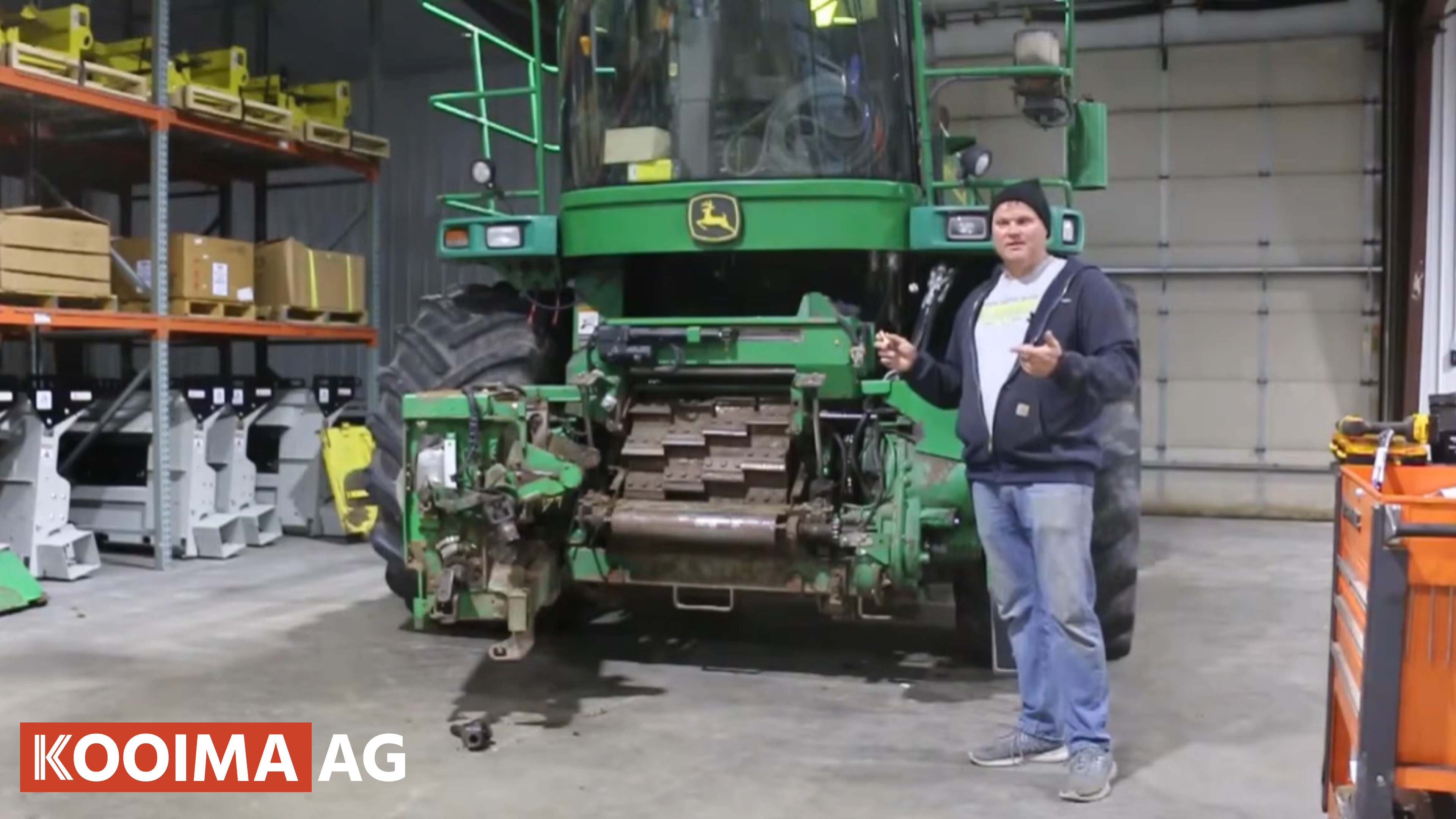 Installation of a Knife, Top Strap, and Nut Bar on a JD® 7000 Series | Kooima Ag