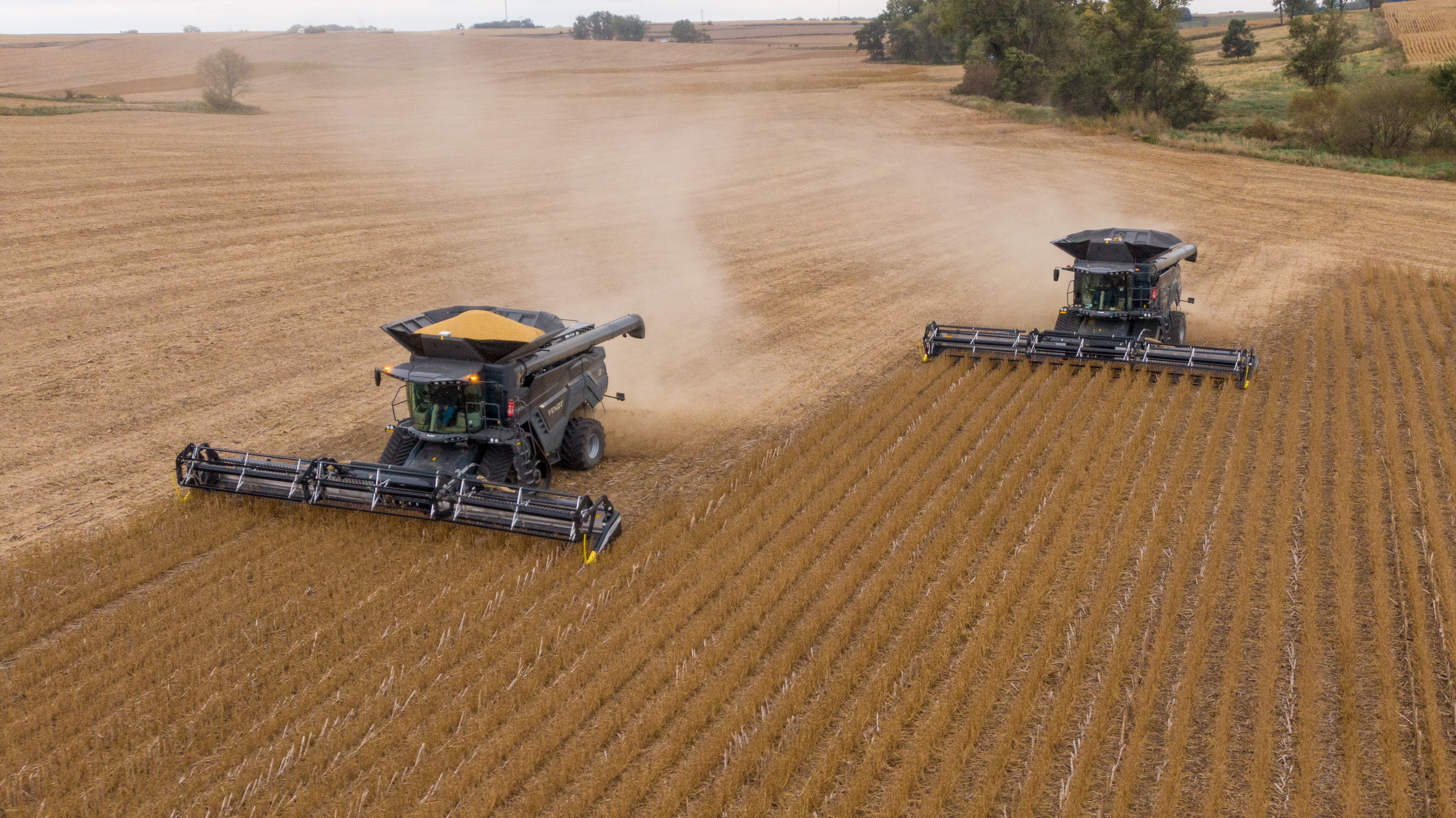 Customer Testimonial: Burka Farm Saves Time and Money with Fendt IDEAL Combine 