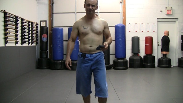 5 Minute Workout (Level 5) - Alternative Squatting
