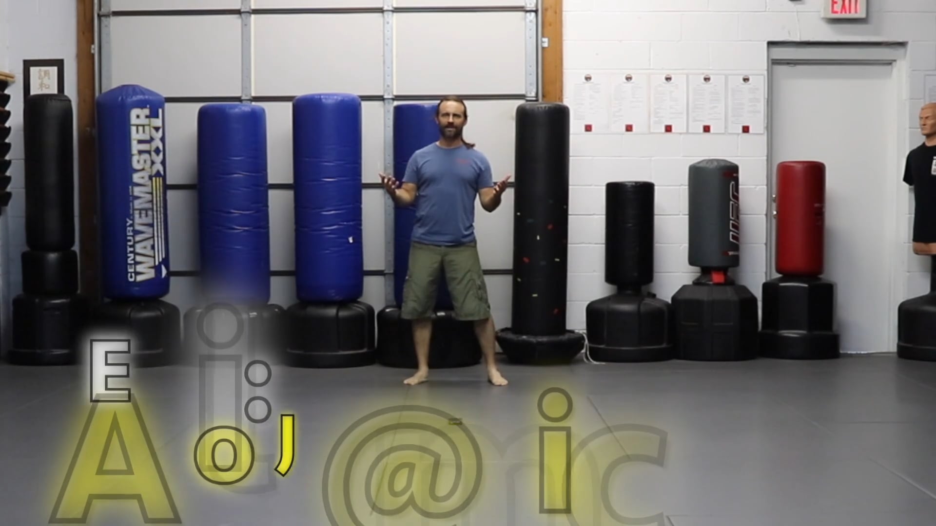 5 Minute Workout (level 3): Stretch & Legs