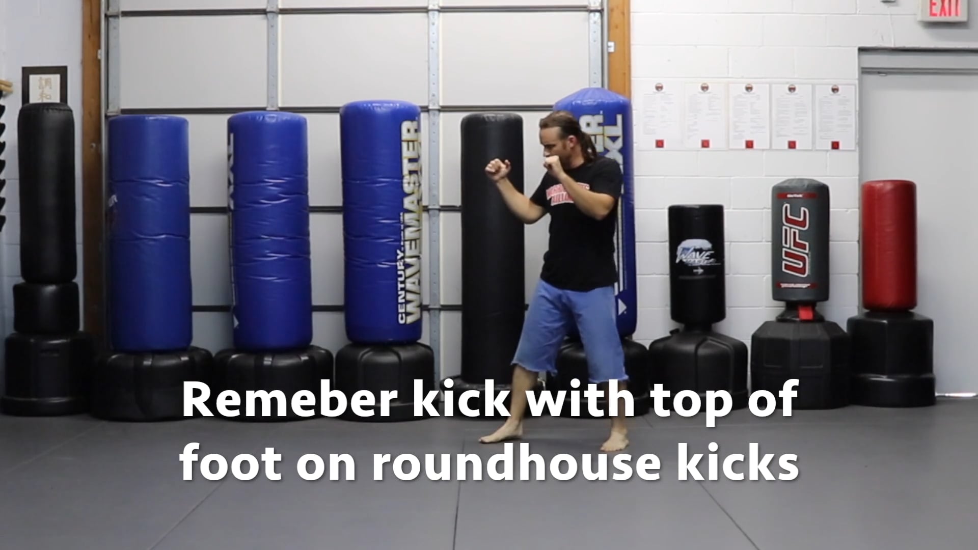 Online Class: Kicking Combinations & Toning