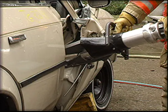 RE006 Vehicle & Machinery Rescue