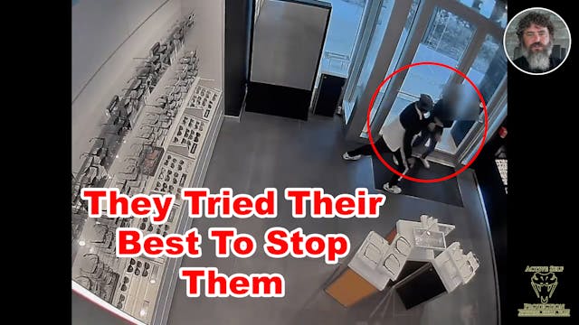 Shop Employees Try To Stop Shopliftin...