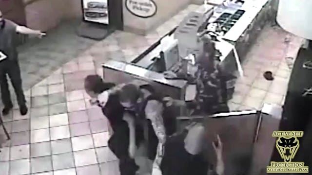 Police Stop Man Who Attacked Subway S...