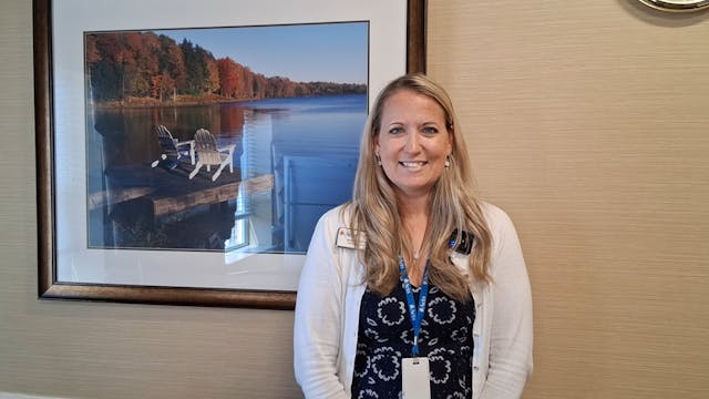Anne White - Sales Manager