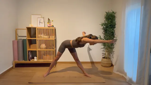 Mini rutina Pilates “despierta tu col...