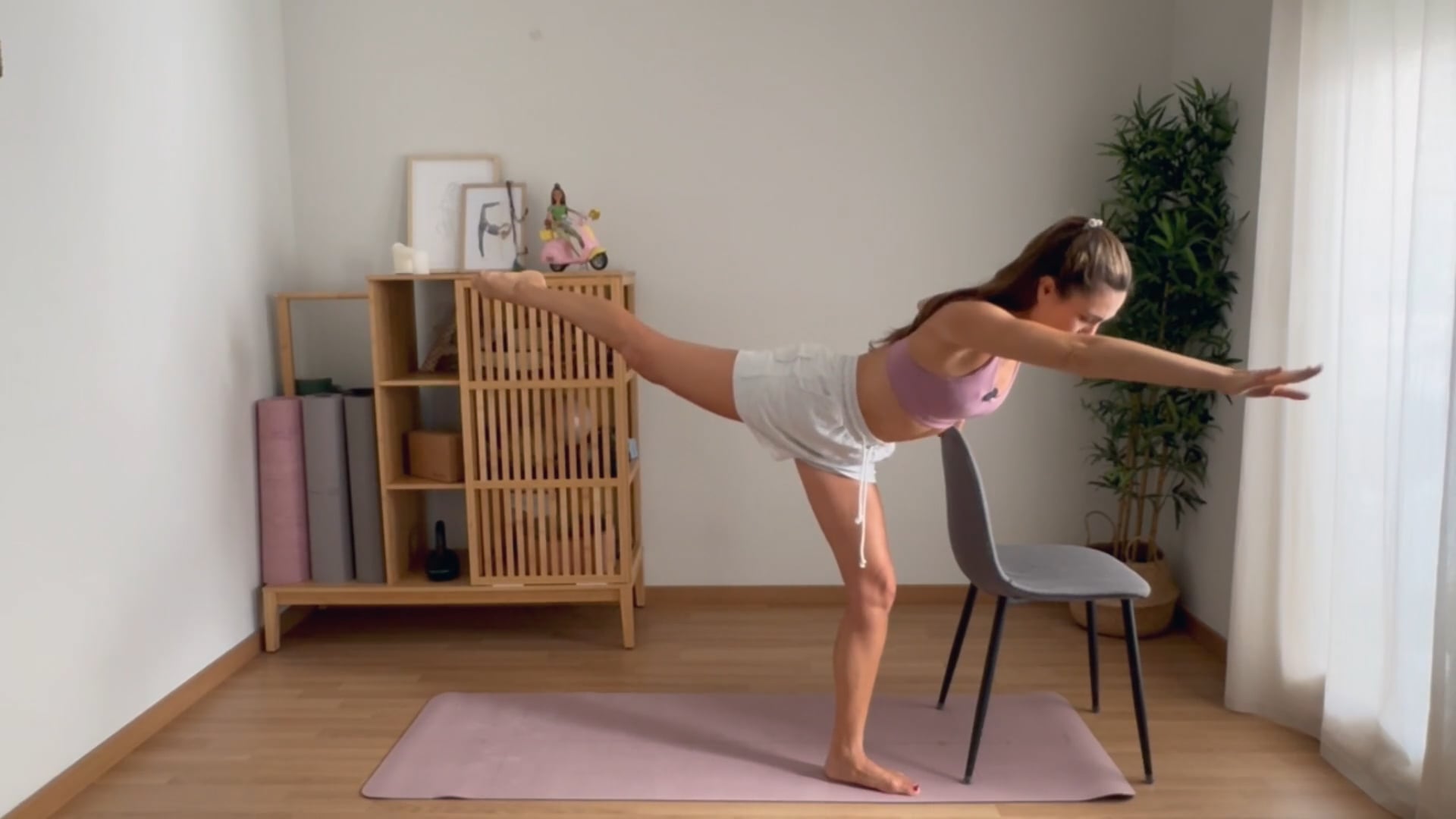 Pilates con silla. 12-8-24