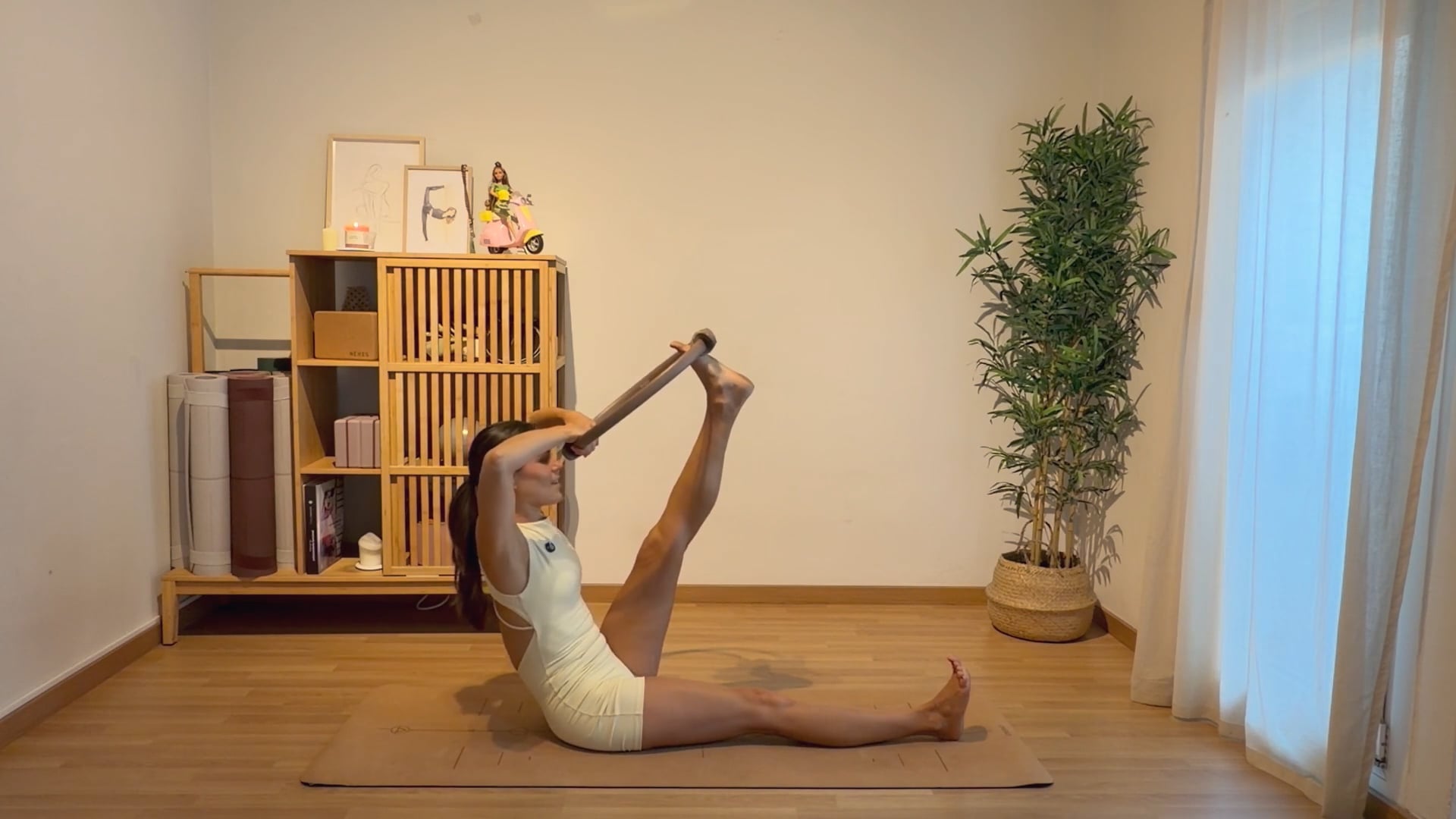 Adriana Sintes Video