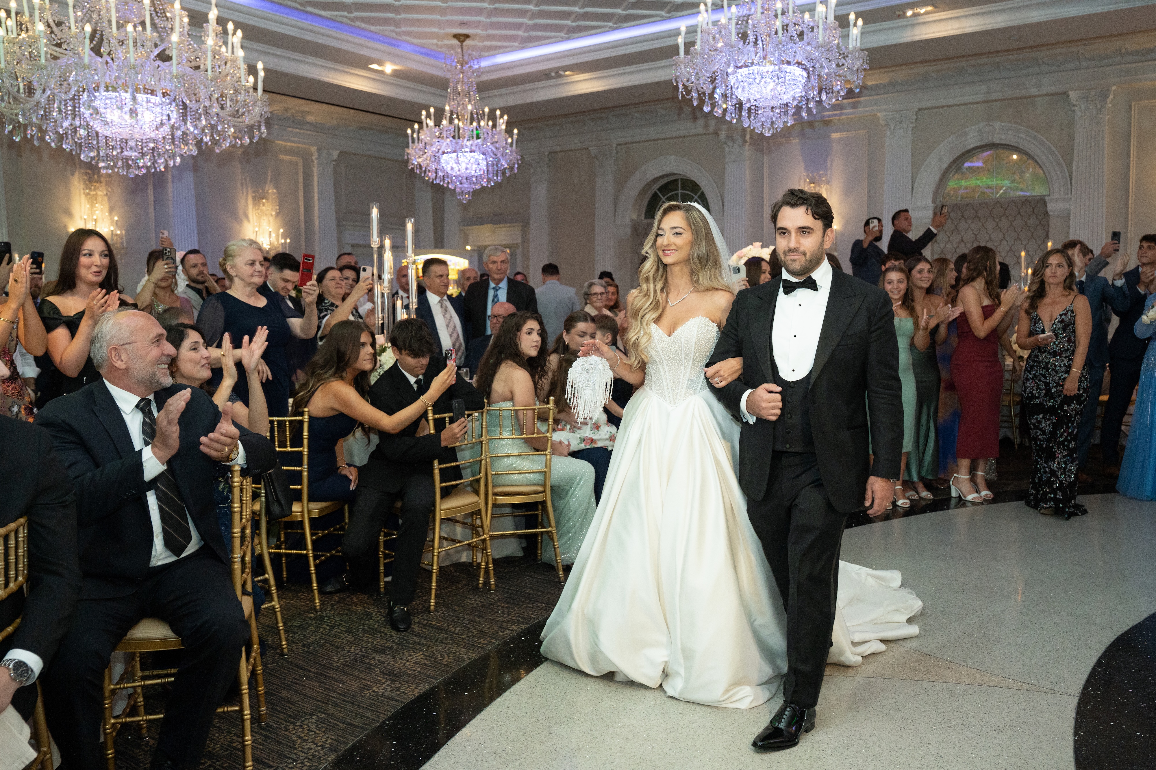 Lirik & Flora USB V2   9.14.2025 ok.mp4