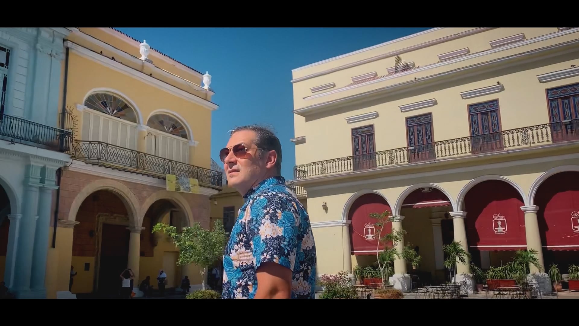 TravelByDart_Ep1S2_Galapagos_WEB