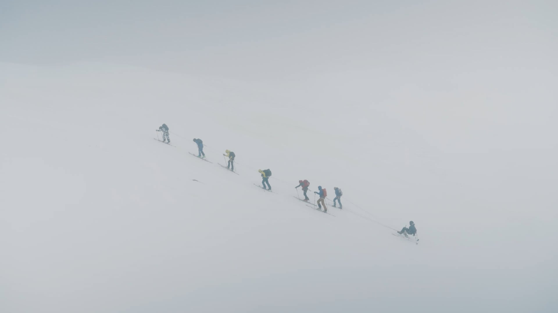 Adventure Beyond the Summit / L'Aventure au dela du Sommet