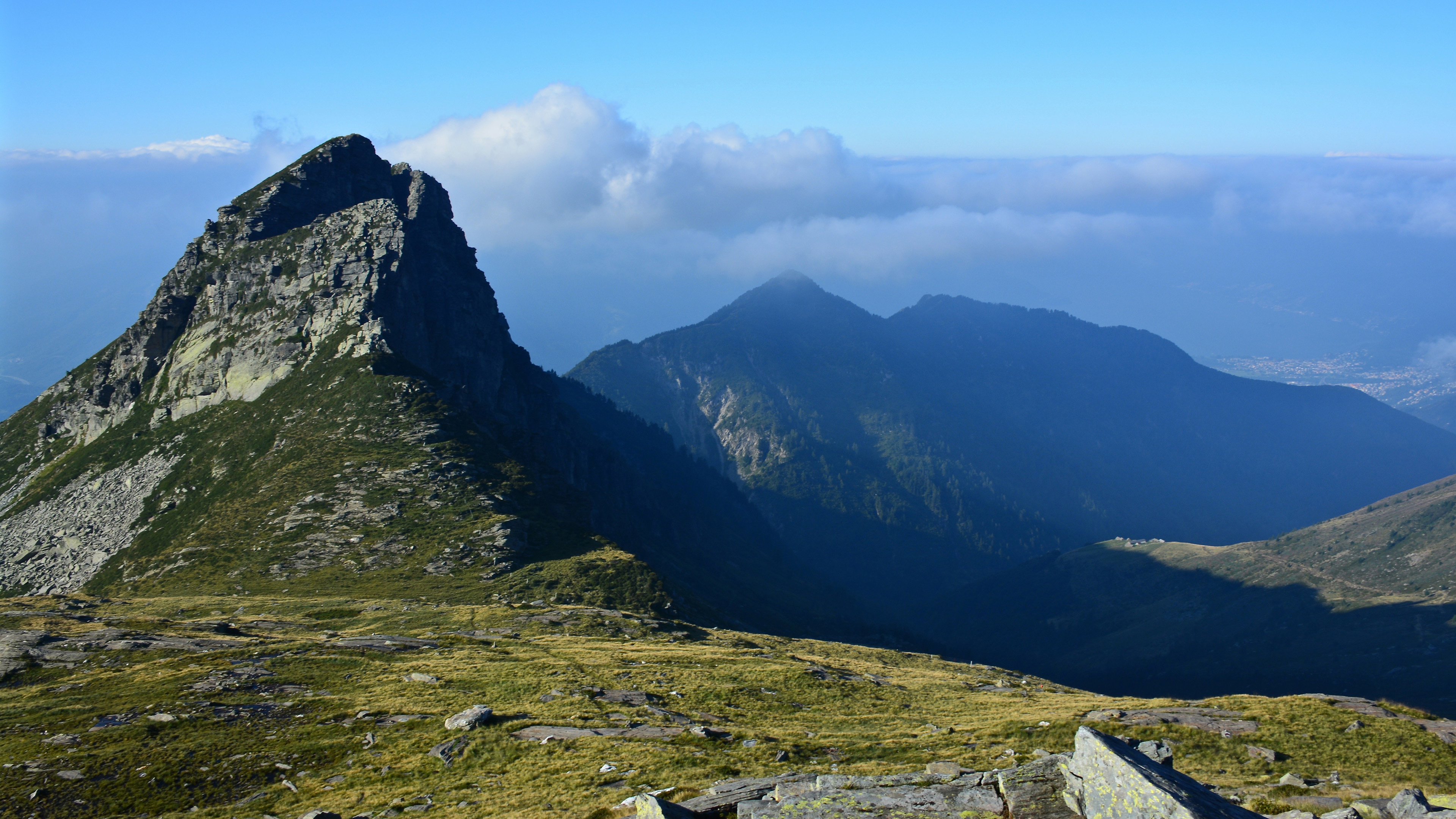 Walking on the Via Idra Episode 10