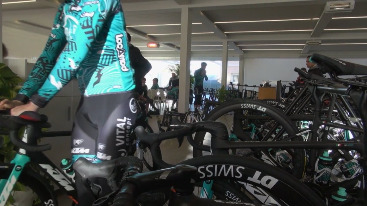 One Day We’ll Win the Tour / Un Jour on Gagnera le Tour