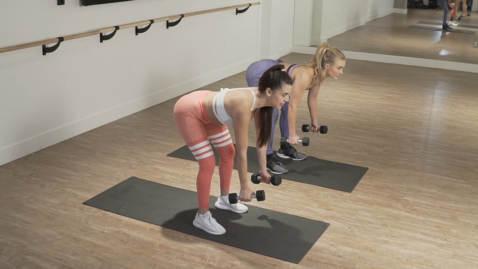 BACKROW INTO TRICEP KICKBACK