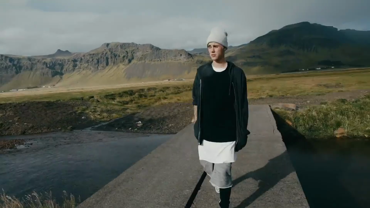 Justin Bieber - Company