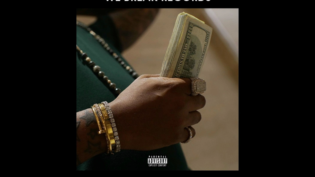 Future-Guap-On-Me-MP3WAXX