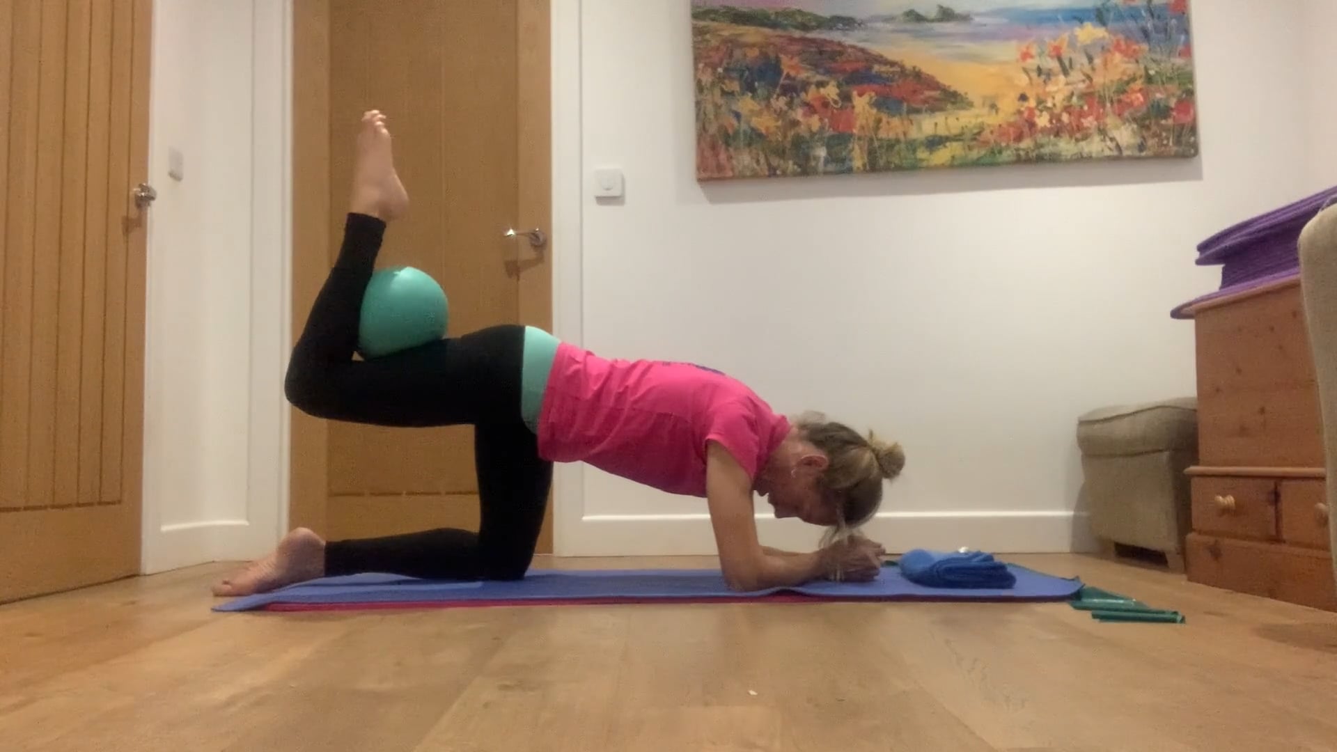 05.11.2025. Pilates for Back Pain - soft ball and resistance band