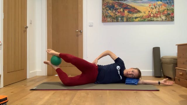 25.03.2024. Intermediate - Pilates Ball