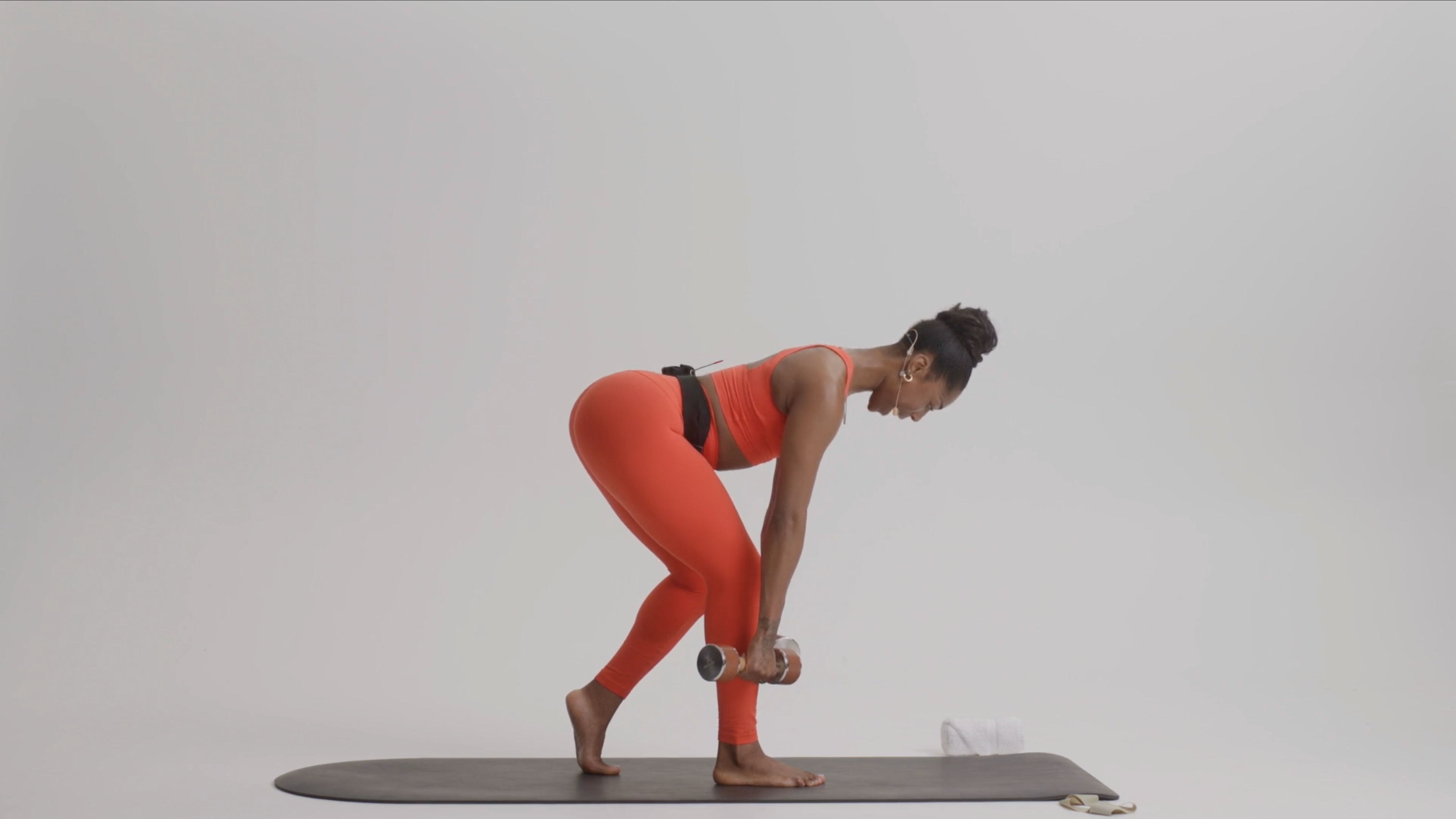 Strength: Lower Body Burn | 50 minutes | with Bianca Europe