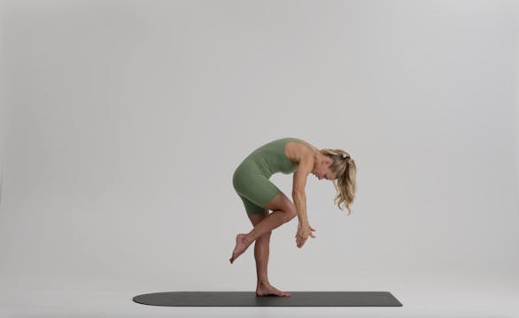 Demo: Standing Roll Like a Ball